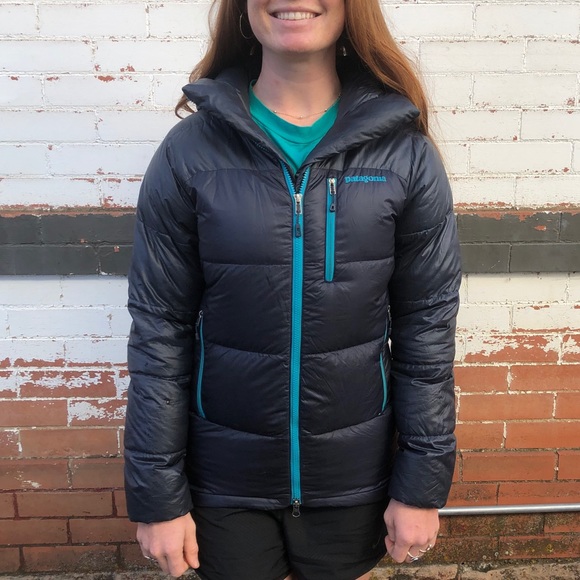 Patagonia Fitz Roy Women’s Down Jacket - Picture 4 of 11